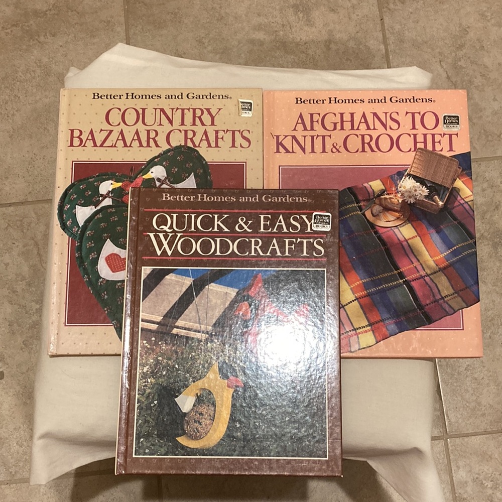 Better Homes and Garden Retro 3 Hard Cover Fun Traditional Classic Craft Books